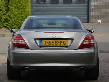 Mercedes-Benz SLK